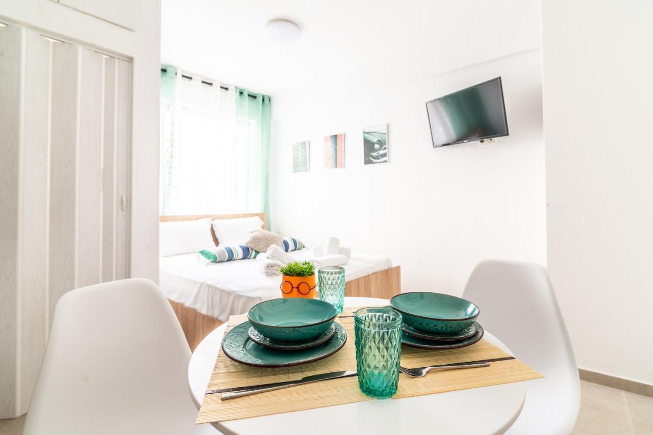 Renovated Studio Near Downtown Heraklion  Bagian luar foto